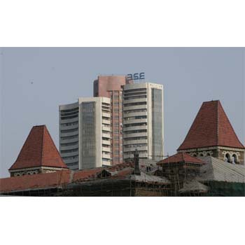 Sensex trades marginally higher on mixed global cues